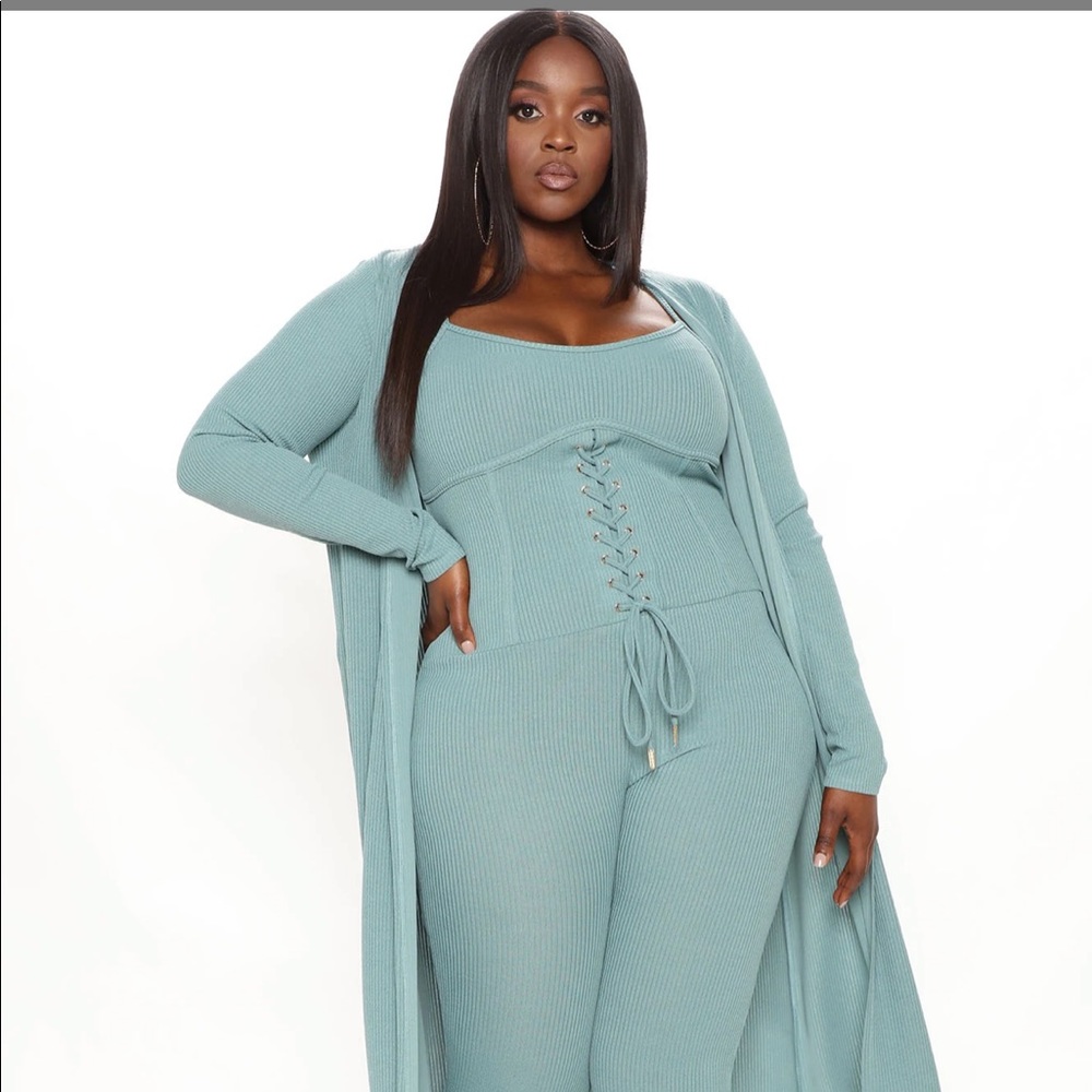 Fashion Nova Curve 2-Piece Set